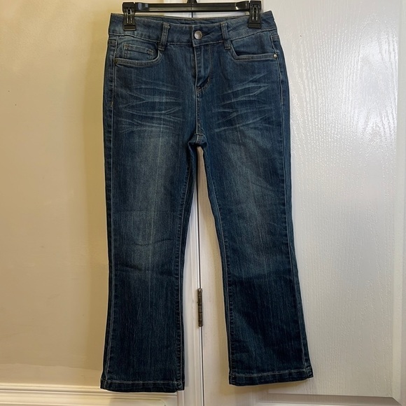 Dollhouse Jackie Capri Denim Jeans Crop Pants Medium Blue Wash Size 3 - Picture 2 of 15